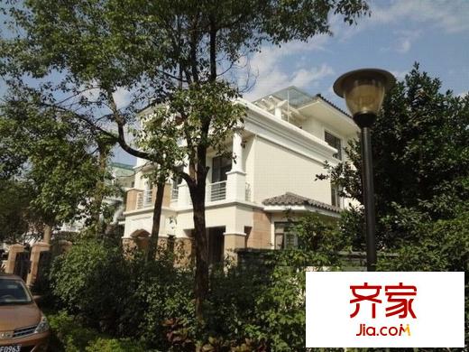 三正世紀(jì)豪門外景圖 