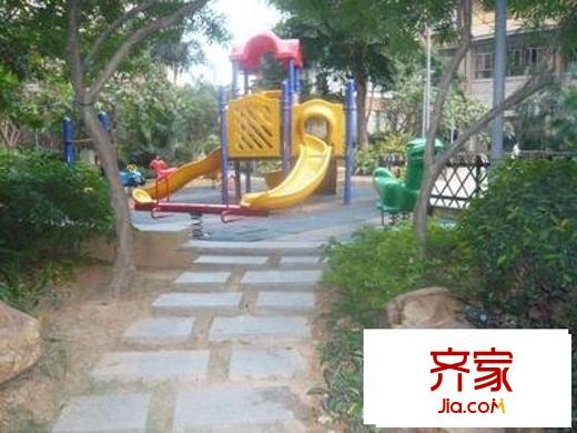 金色陽光外景圖