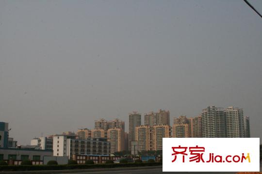 鼎盛中環(huán)配套圖隔著S256往北方向相望的匯景中央華府