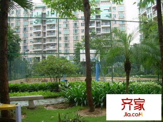 景湖春天外景圖 