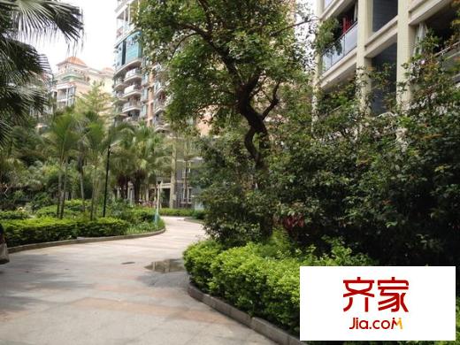 景湖春天外景圖 