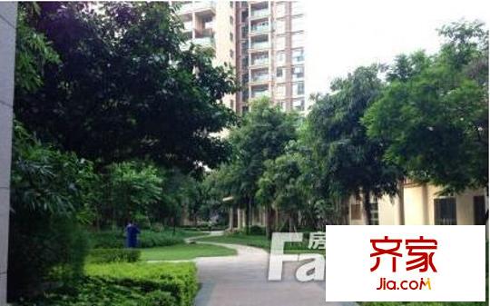 綠茵溫莎堡外景圖 