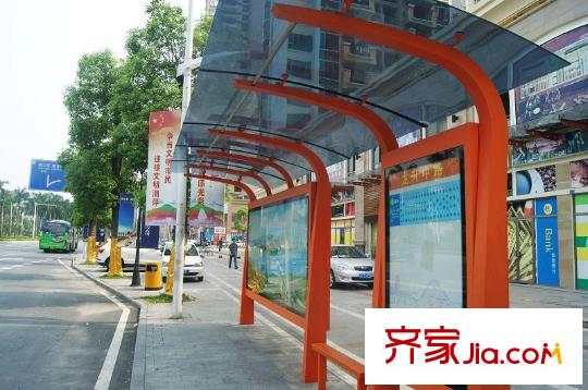 佳兆業(yè)中央豪門配套圖大門口公交站臺