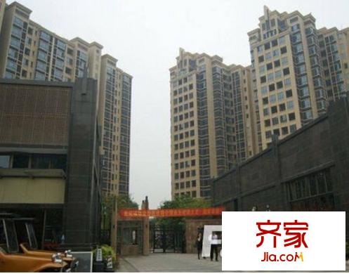 世紀(jì)城玫瑰公館實(shí)景圖 小區(qū)入口