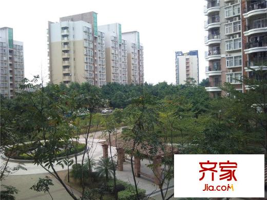 翡翠山湖外景圖 