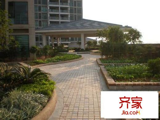 景湖灣畔別墅外景圖 