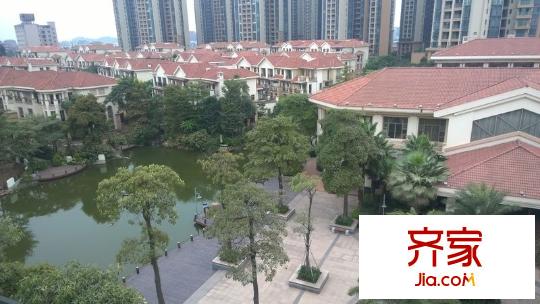 卓越蔚藍(lán)城邦別墅外景圖 