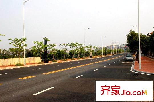 皇家翡翠灣項(xiàng)目周邊路況