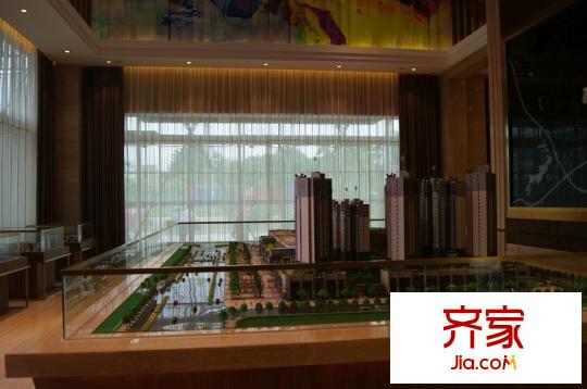 遠(yuǎn)大城市廣場(chǎng)