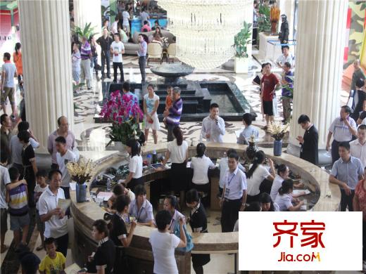 保利未來城市銷售中心（2013-8-9）