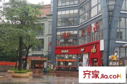 葡萄莊園左轉(zhuǎn)100米新華南MALL真功夫餐廳