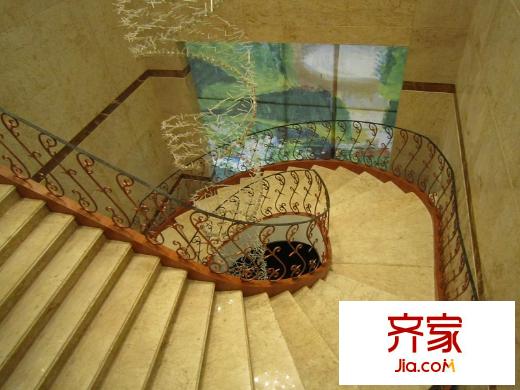 君御旗峰豪園