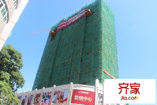 景泰?中央銀座項(xiàng)目外景仰視圖（2015-9-23）