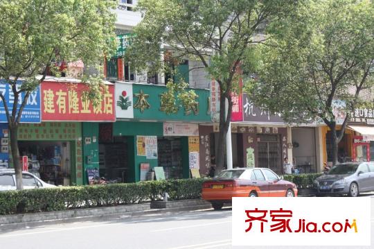 金達(dá)錦繡東方項目對面100米商業(yè)配套
