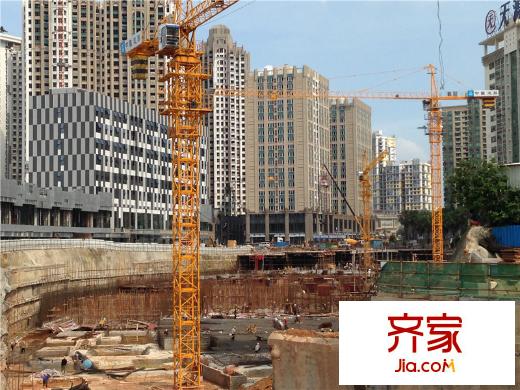 卓越時(shí)代廣場(chǎng)施工現(xiàn)場(chǎng)（2014-7-4）