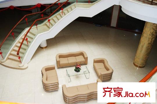 星城星筑灣小區(qū)內(nèi)的皇家會(huì)館