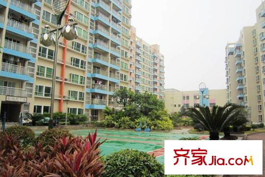 金田花園花域小區(qū)羽毛球場