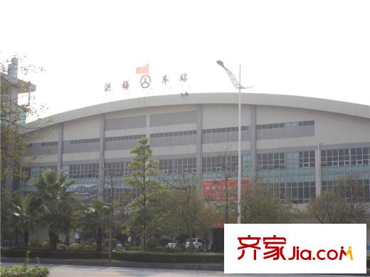 中熙香緹公館小區(qū)對面的洪梅汽車站