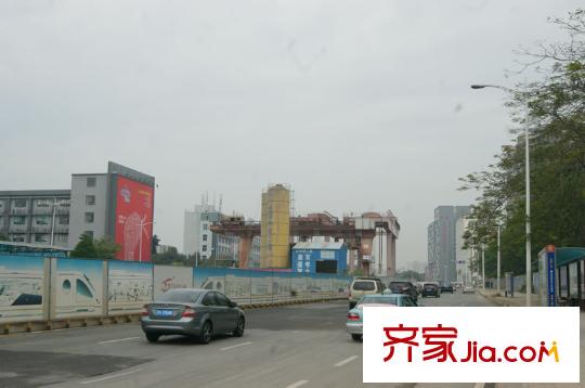 格蘭名筑旁邊輕軌配套