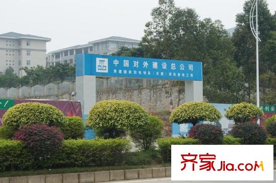 萬科翡麗山向北50米的訓(xùn)練基地