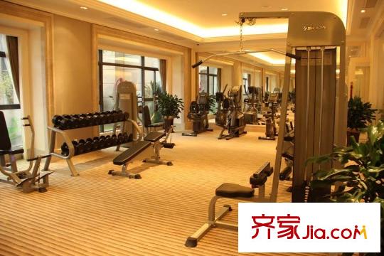 碧桂園翡翠山小區(qū)健身房