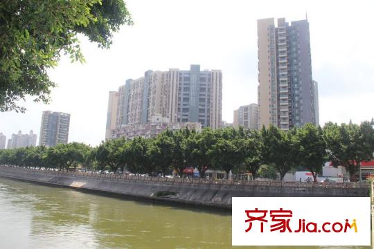 富通自在城對面運(yùn)河