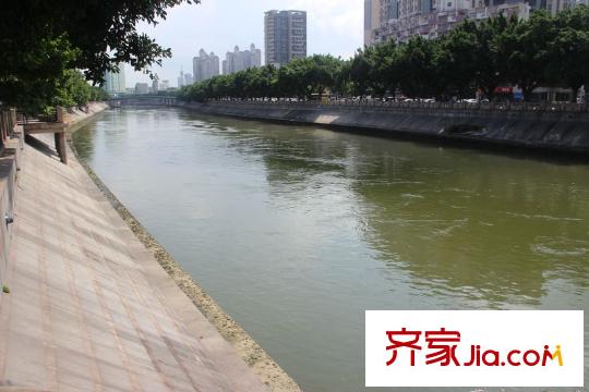 富通自在城對面運(yùn)河