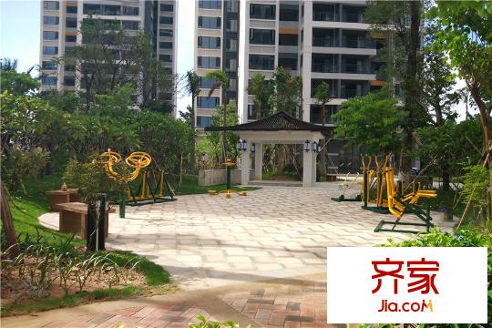 富通自在城園林（2015-8-13）