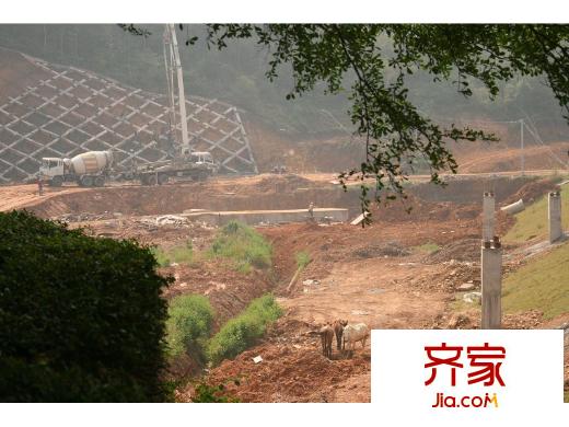 金地湖山大境工程進度（2010-11-01）