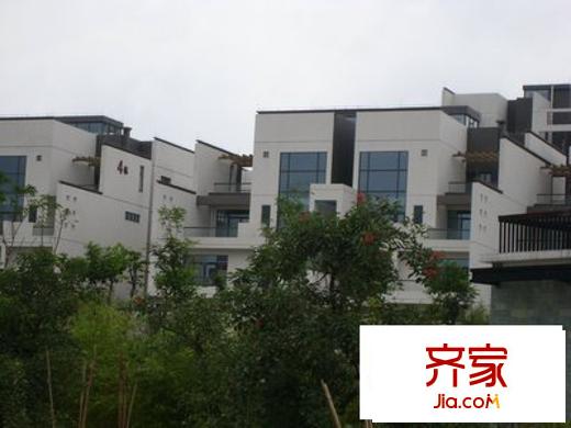 松山湖和堂中國院墅外景圖” 