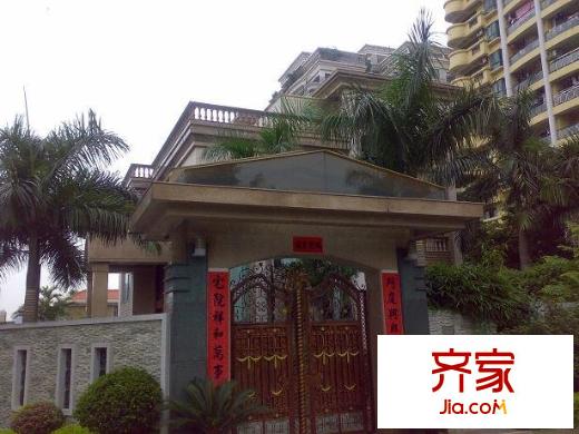飛龍山莊別墅外景圖半山花園實(shí)景圖