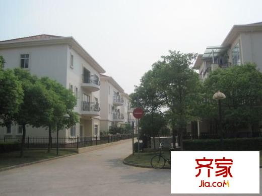 麗景豪庭別墅外景圖麗景豪庭 