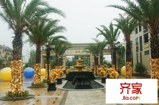 富盈御荷別墅實景圖項目大門（2012-06-13）