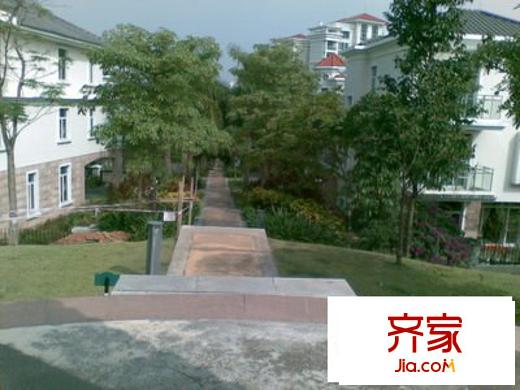 三正半山湖畔外景圖 
