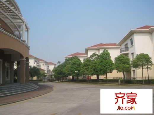 麗景豪庭別墅外景圖麗景豪庭 