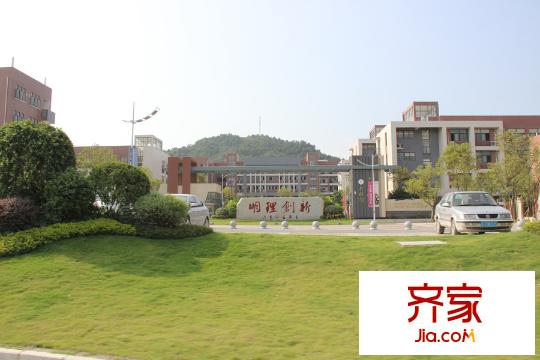 碧桂園十里銀灘碧桂園國際學(xué)校實(shí)景（2015-9-9）
