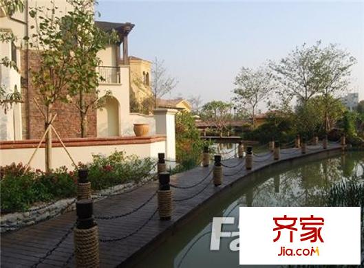 萬科麓湖別墅外景圖 