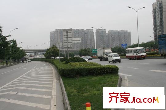 恒大西錦城周邊行車道