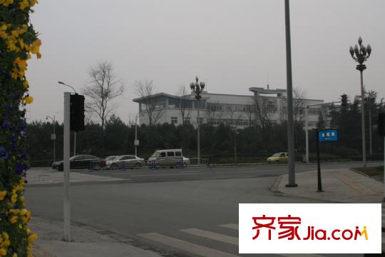 恒大西錦城周邊配套金耀路