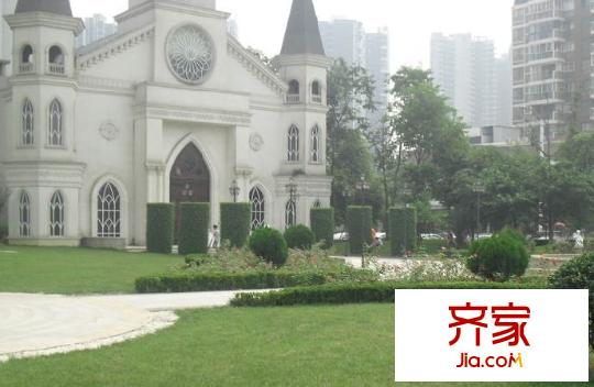 戛納灣畔外景圖