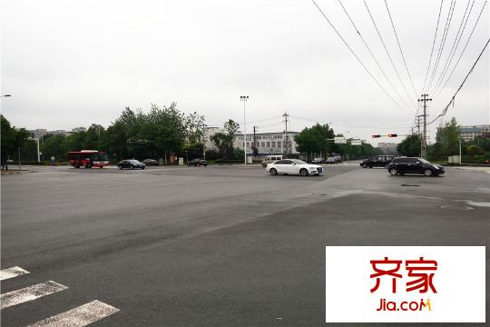 佳兆業(yè)8號項目道路（2015.09.10）