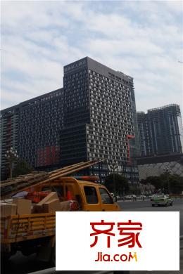 首座MAX外立面（2015.3）