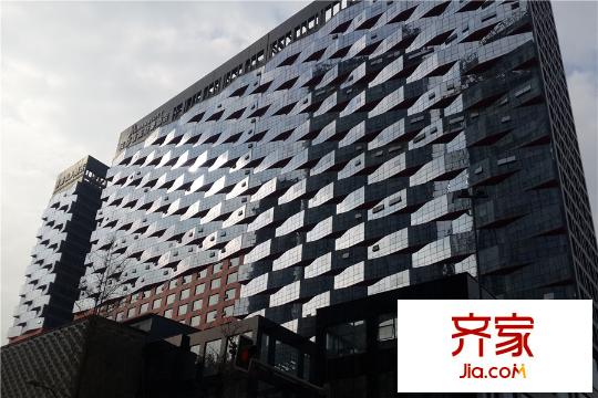 首座MAX仰視（2015.3）