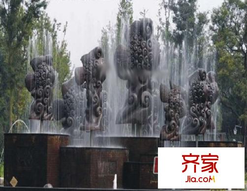 心中田園外景圖