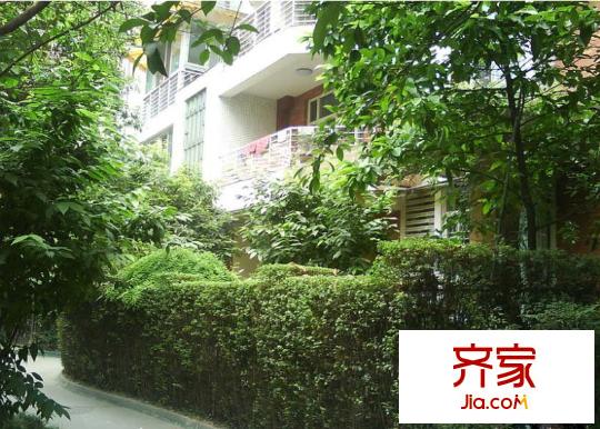 名人苑外景圖
