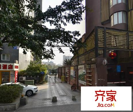 華西國際外景圖