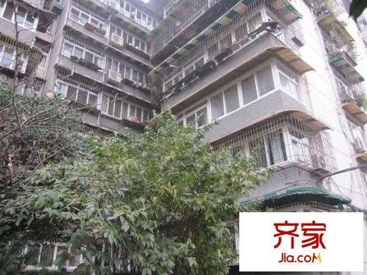 省教育學(xué)院宿舍外景圖