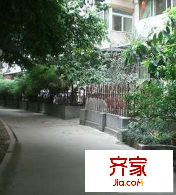 交大庭院外景圖