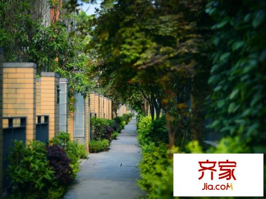宏瑞陽光酈城外景圖實景圖（2013-04-10）