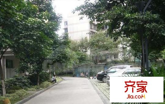 交大廣廈小區(qū)外景圖